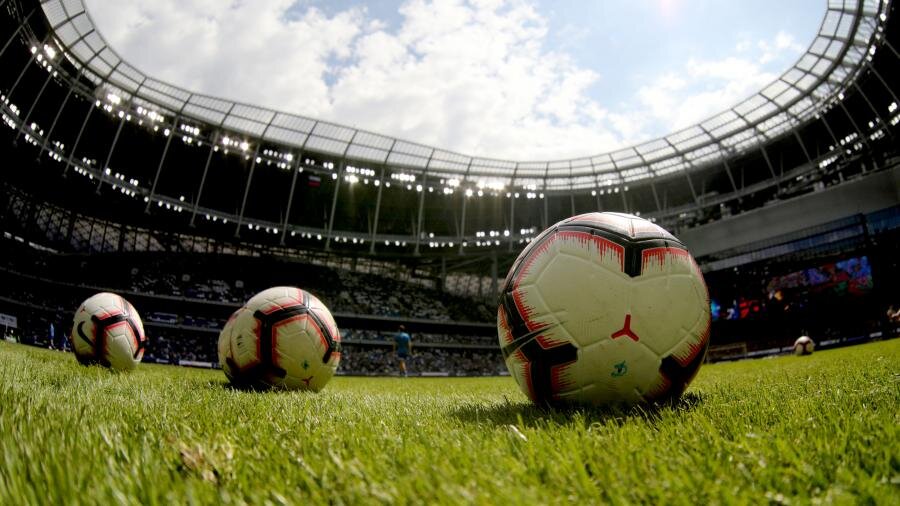 Решения о дате возобновления сезона в РПЛ пока нет. Фото - "Известия".