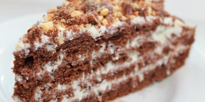 Для приготовления вкусного торта "Фантастика" нам понадобятся для приготовления бисквита: