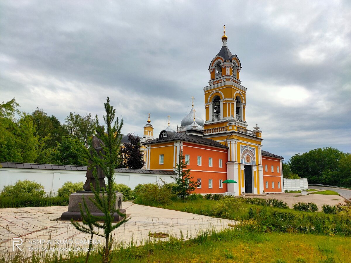 Колокольня Спасо-Вифансконо монастыря в Сергиевом Посаде. Фото Артюхов Д.