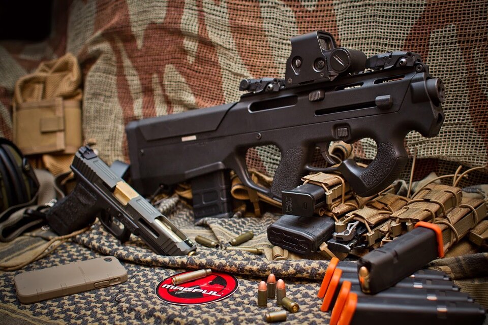 Magpul pdr c варфейс. FN p90 Custom. P90 Strikeball. Magpul PDR.