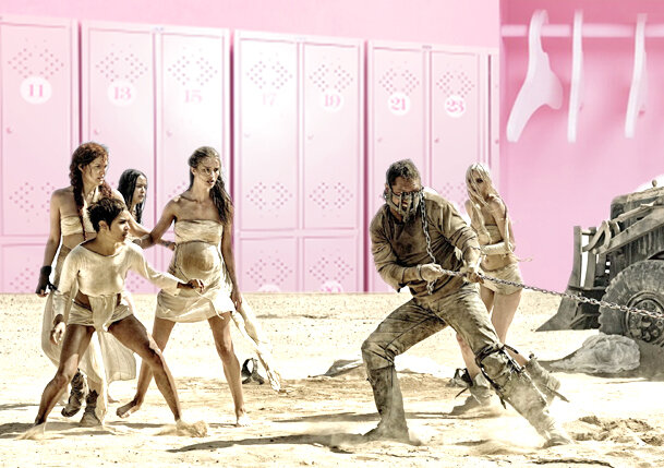 В коллаже использован кадр из фильма "Безумный Макс. Дорога ярости"