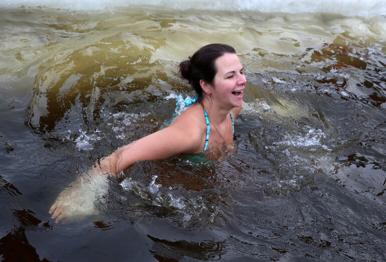 Крещенские купания в Петербурге. Фото: Baltphoto/ Андрей Пронин