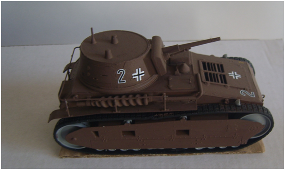 Легкий трактор 1930г. Модель масштаб 1:35.