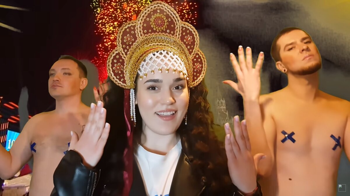 Зоя & Ленинград, кадр из клипа Ленинград - Иноагент