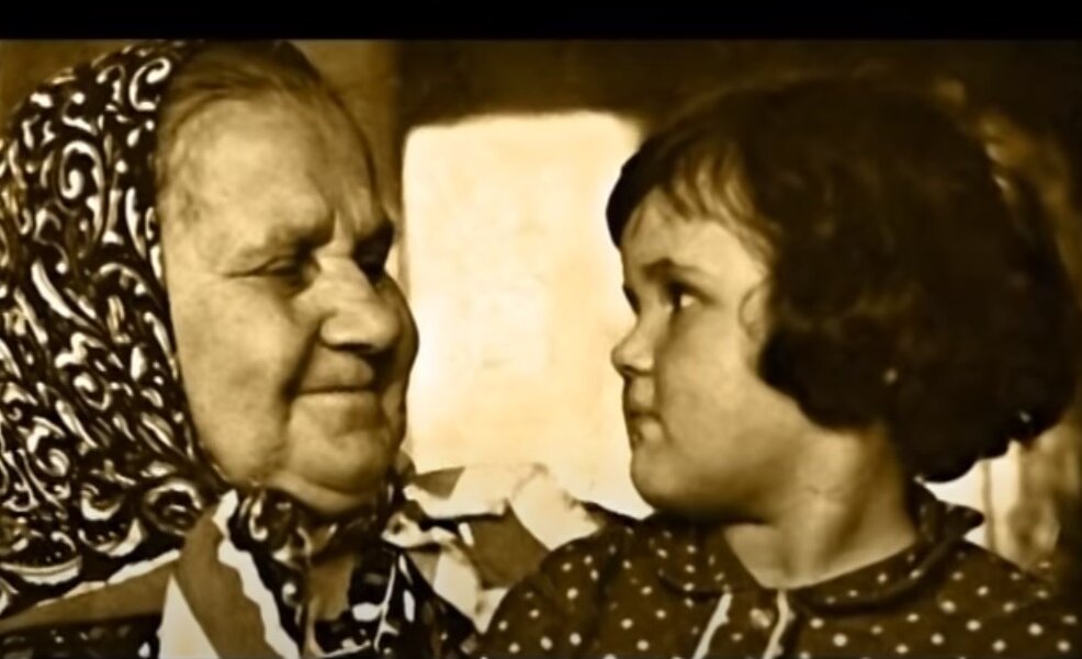 С любимой няней.