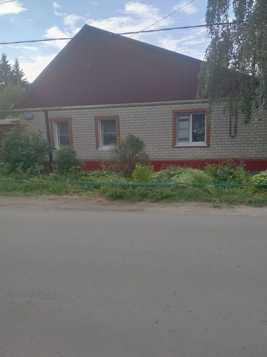 Примерно таким мог быть дом у героев моей статьи. Фотография автора