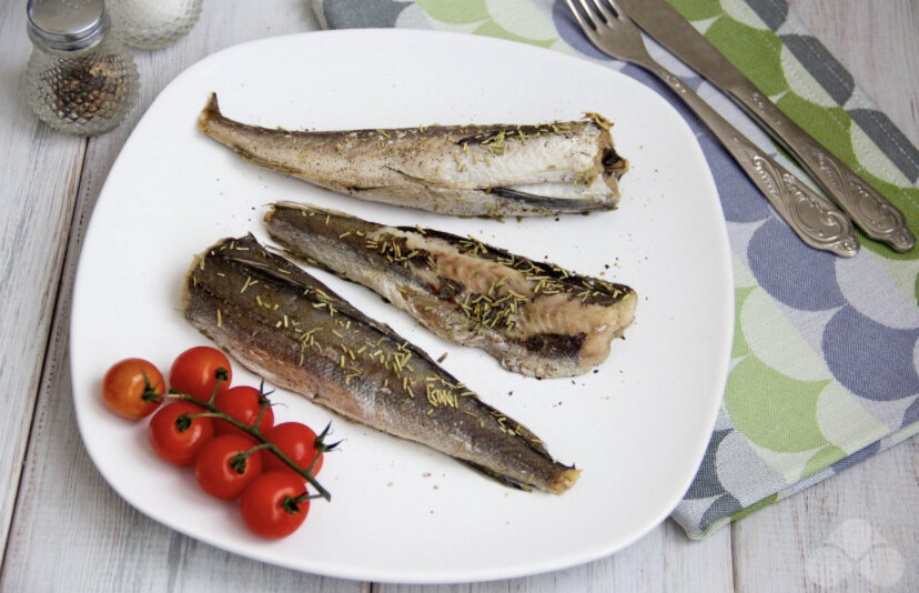 Хек на сковороде – быстрое блюдо для любителей сочной рыбы! Подробный рецепт с фото