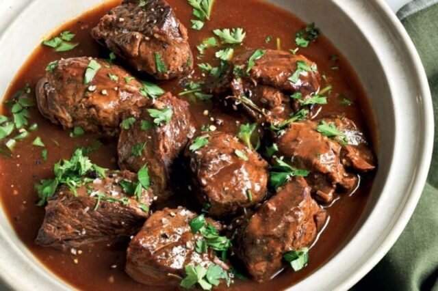 Как приготовить вкусную баранину: рецепты кулинарных шедевров