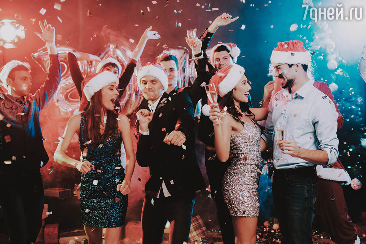    Новогодний корпоратив не за горами 123RF/legion-media.ru