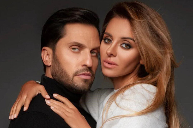 Александр Ревва и его жена в 2019 году