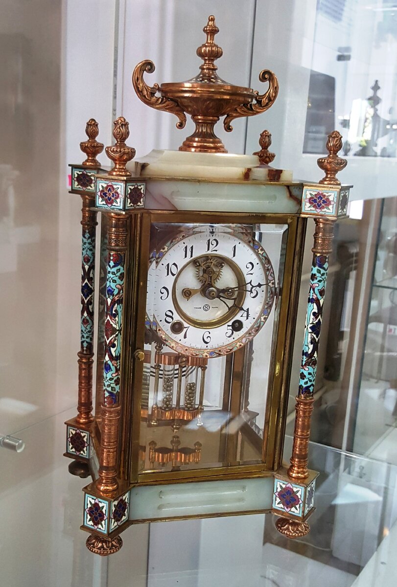 музей часов в москве