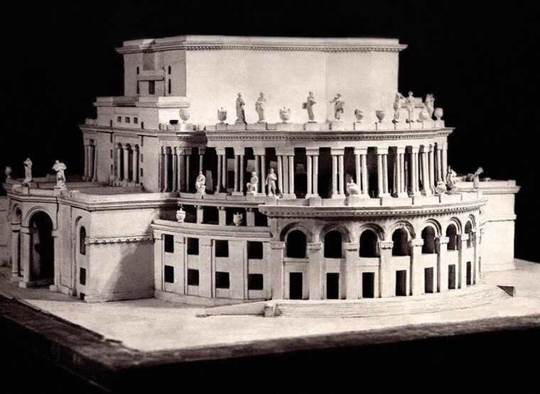 макет здания Оперы и Балета в Ереване