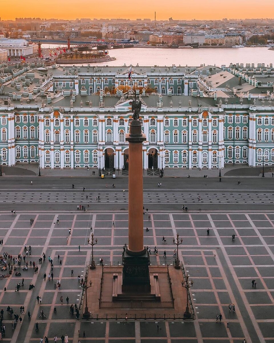 Дворцовая площадь