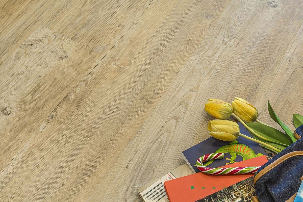 Кварцвиниловая плитка Fine Floor.