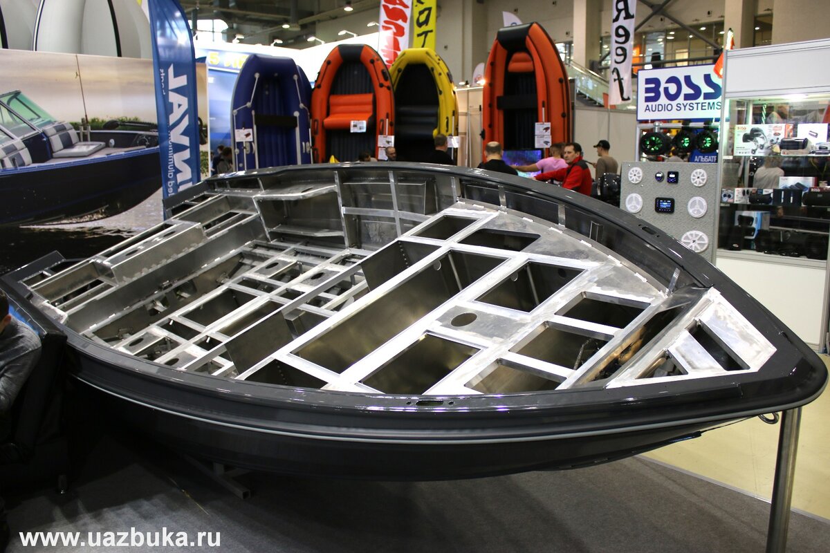 Корпус лодки FINVAL 475