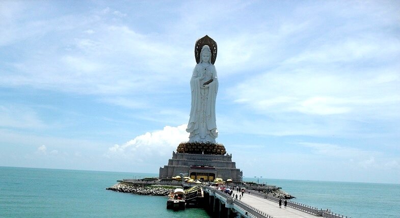 Богиня Гуаньинь - визитная карточка острова