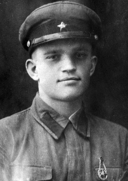 Александр Панкратов [2].