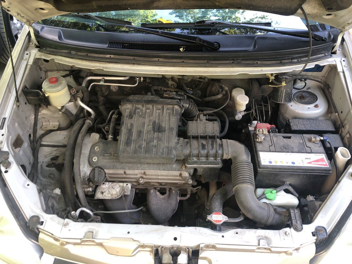 Suzuki Leana