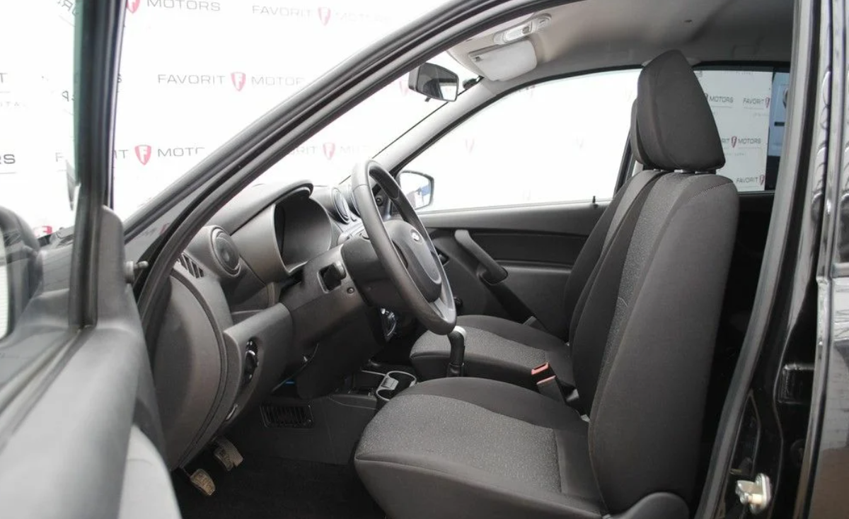 Салон простой, но в нем удобно!