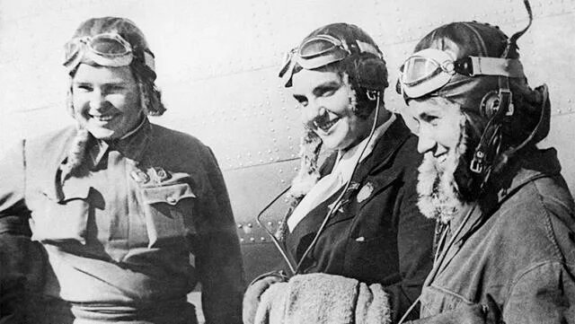 Валентина Гризодубова, Полина Осипенко и Марина Раскова