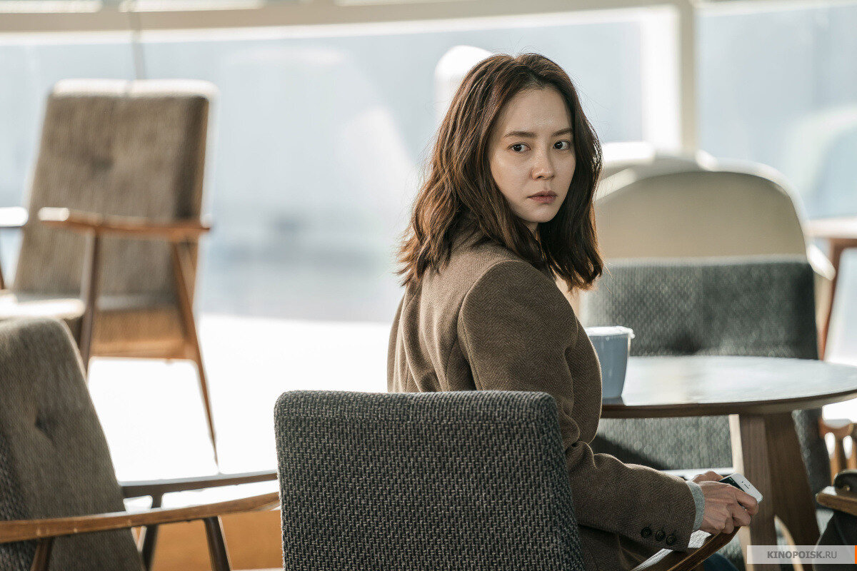 shot from "Intruder"/2020/Sohn Won-Pyung/ B. A. Entertainment/Источник - kinopoisk.ru