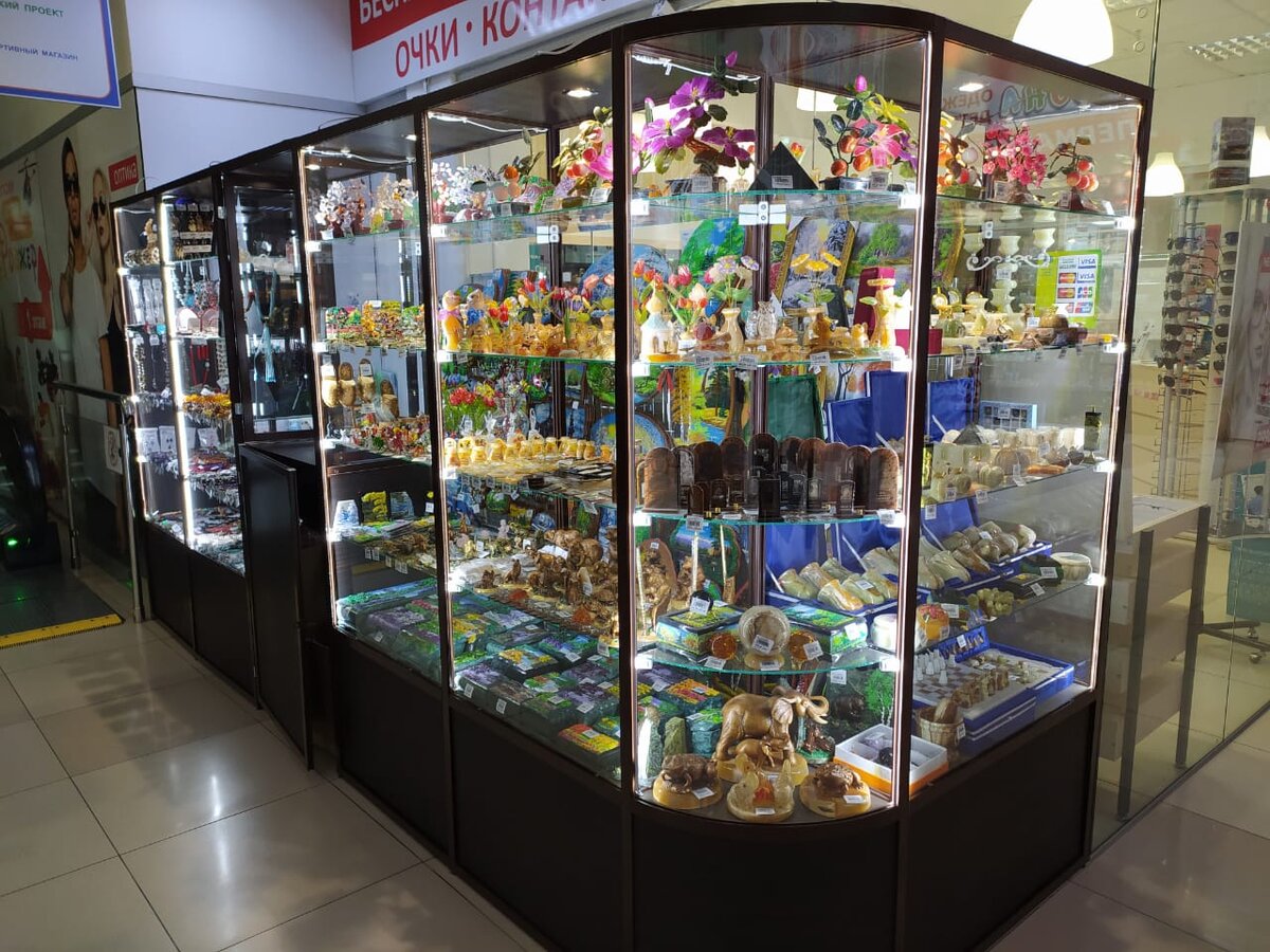 Как видите: у нас не очень большая гора самоцветов - чуть меньше 2000 единиц наименований