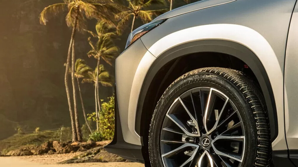 второй тизер Lexus NX