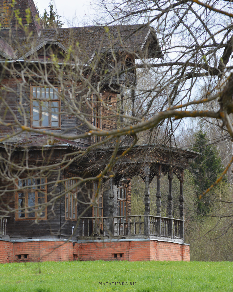 Сколько же изящества в этом необычном доме...