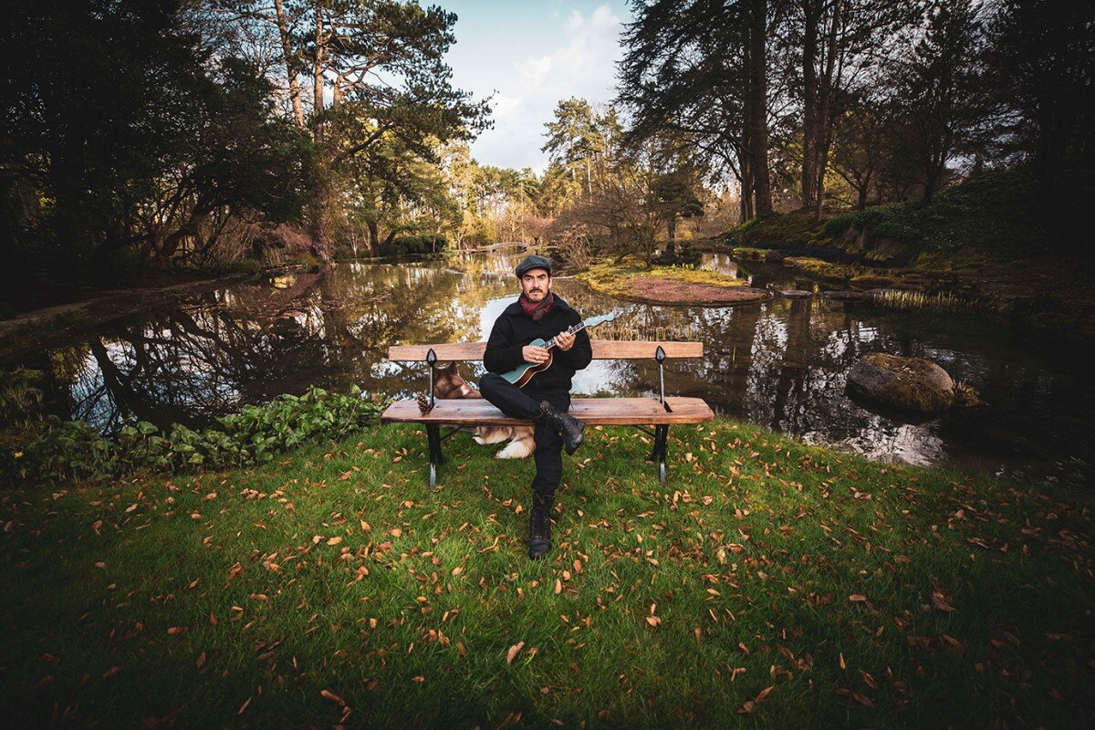 Дхани Харрисон в поместье Фрайар-Парк. Источник фото: google.com