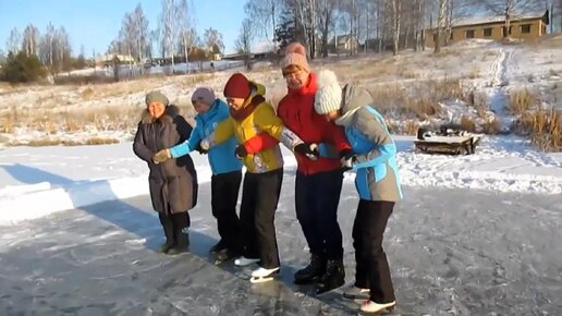 Живёт село! Встречаем Новый год весело и с песнями