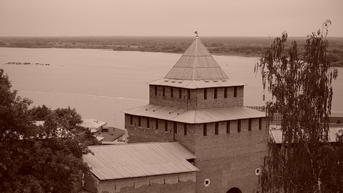 Ивановская башня после очередного ремонта