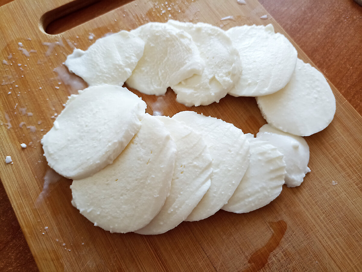 Сыр моцарелла рецепт с фото пошагово Наш полезный блог Как делают моцареллу и в чём её польза