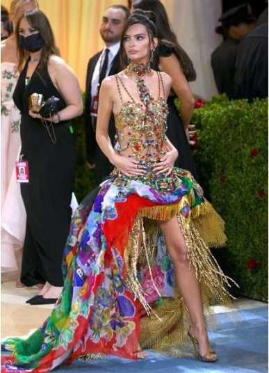  Эмили Ратаковски