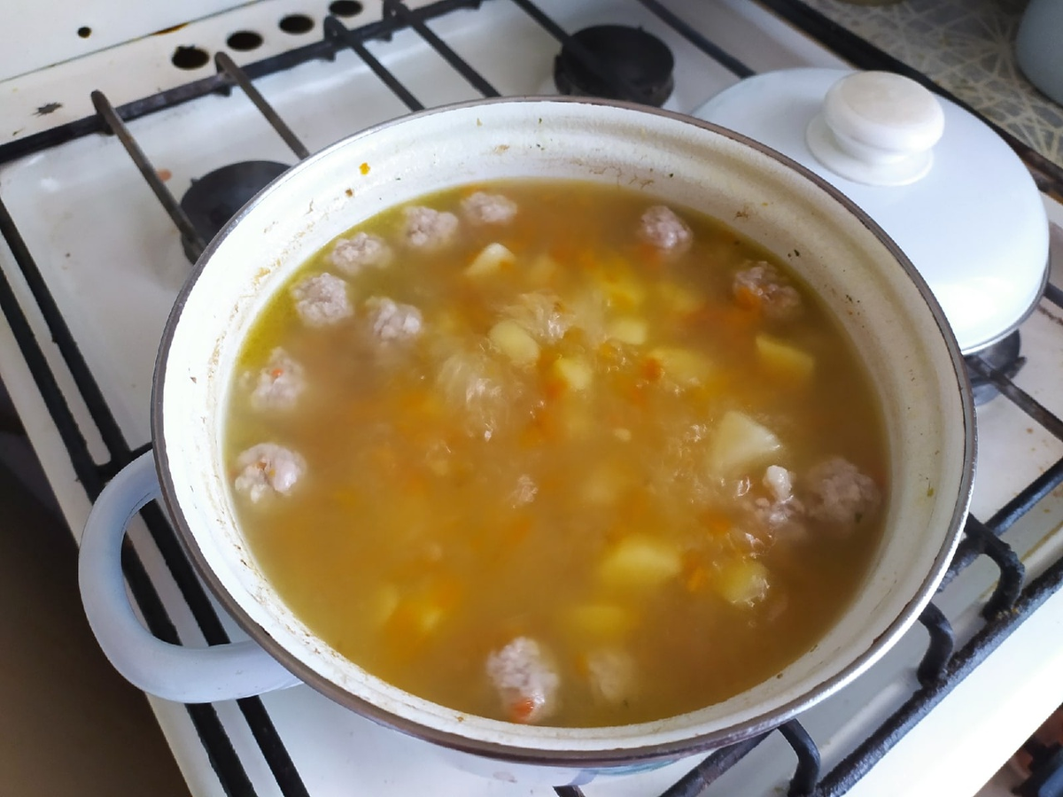 Куриный суп с Фетаксой и овощами