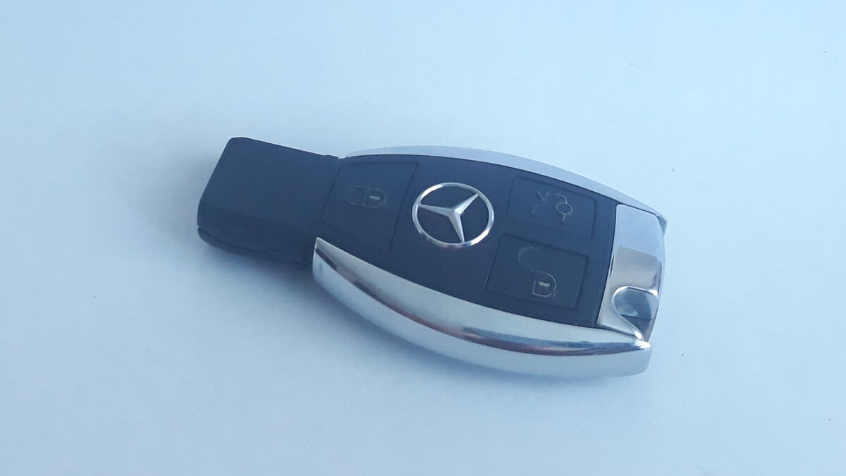 Как разобрать ключ рыбку Mercedes. Fix it Дзен