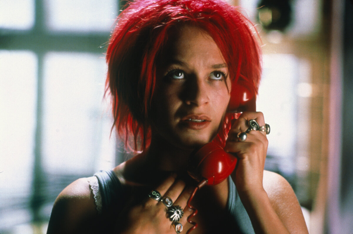 shot from "Run, Lola, Run"/1998/Tom Tykwer/kinopoisk.ru