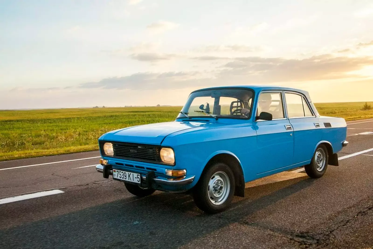 Москвич-2140📷
