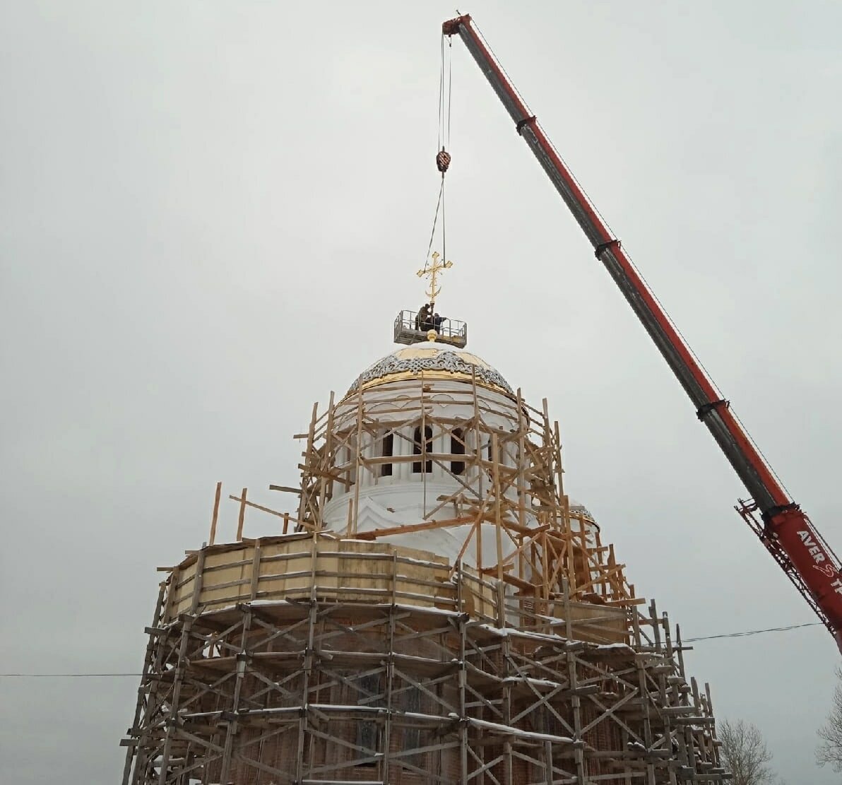 Храм в крестах Псков