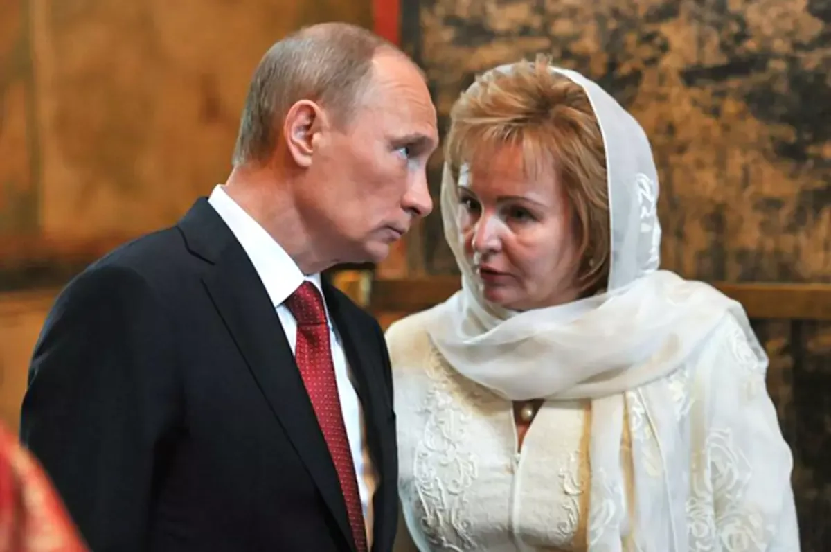 Как выглядит бывшая жена путина "В монахини не ушла". Как сложилась судьба Людмилы Путиной после развода с прези