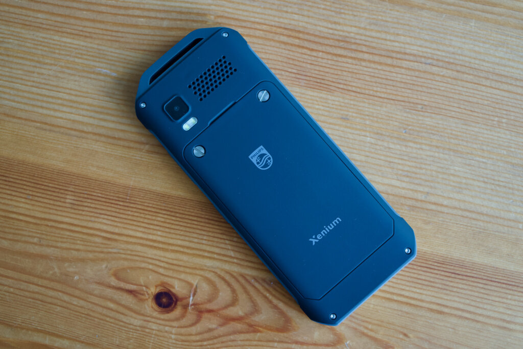    Philips Xenium E2317