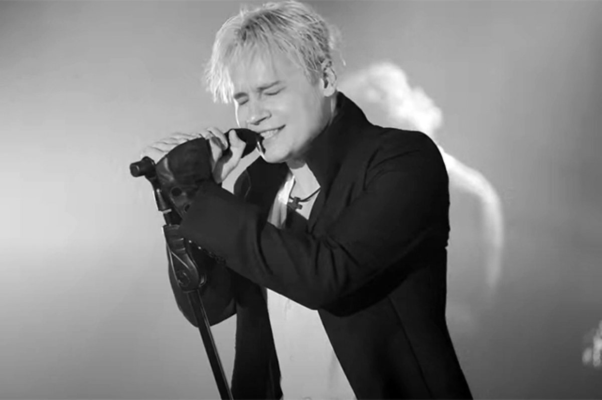    SHAMAN выстрелит из пушки бастиона Петропавловской крепости