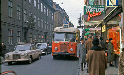 Типичная стокгольмская улица в шестидесятых...
