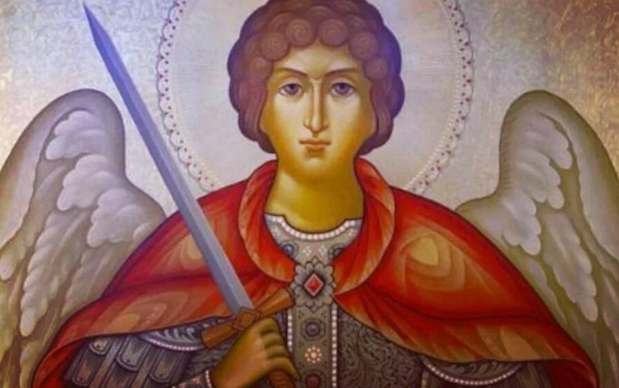 Архангел Михаил — вождь Небесных бесплотных сил. 