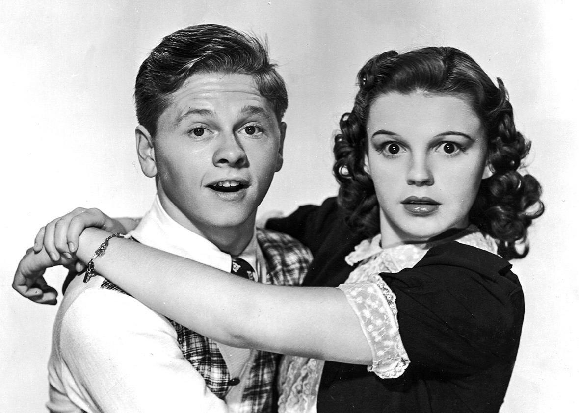 фото: https://slate.com/culture/2015/10/the-mgm-history-of-judy-garland-and-mickey-rooney.html