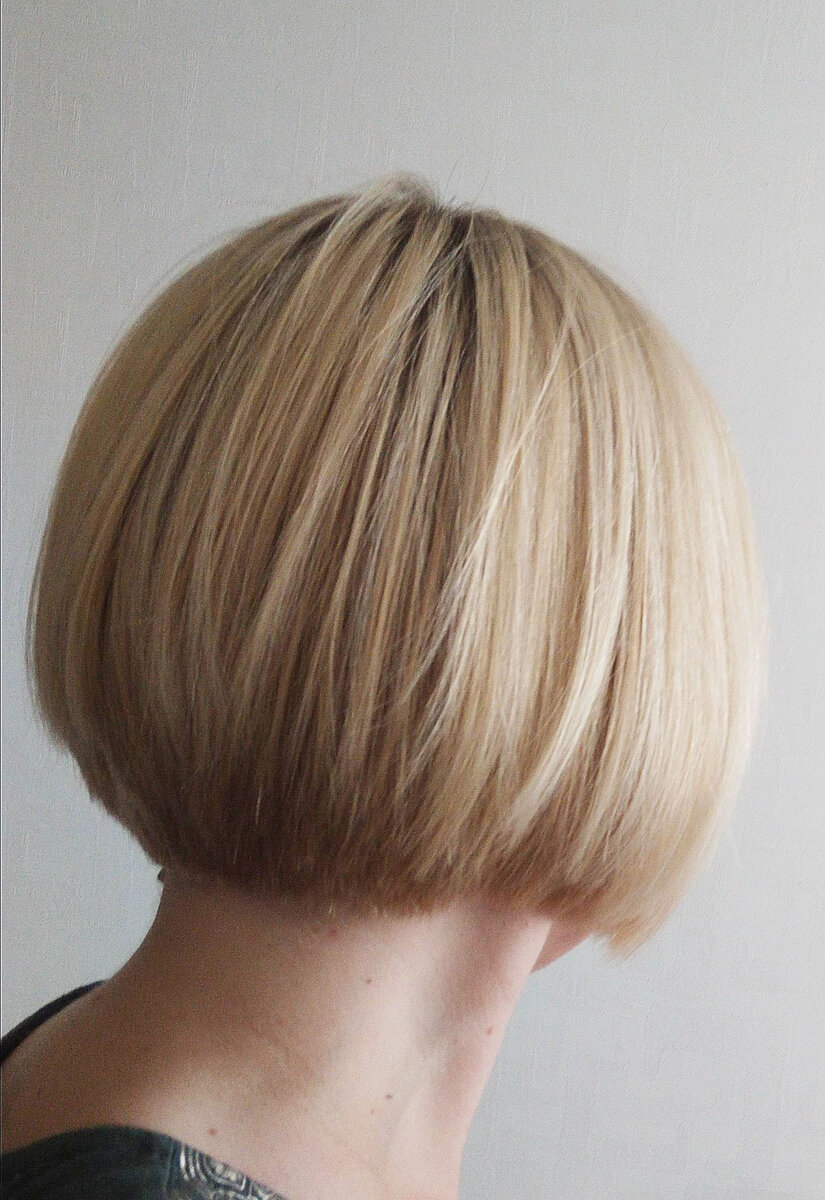 Сейчас у меня такая стрижка - короткий боб