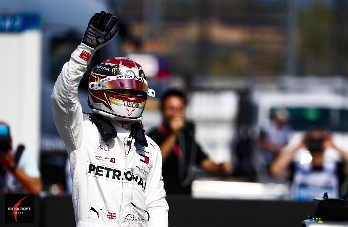Льюис Хэмилтон в "Закрытом парке" после квалификации Гран При Германии 2019 года