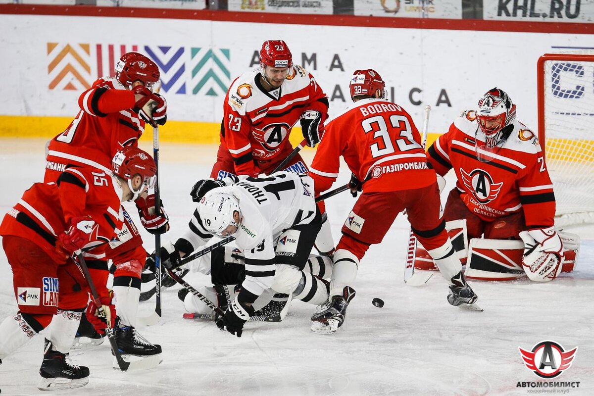 автомобилист трактор 3 февраля. кхл трактор автомобилист счет. нефтехимик автомобилист. трактор автомобилист. трактор автомобилист прогноз на сегодня.