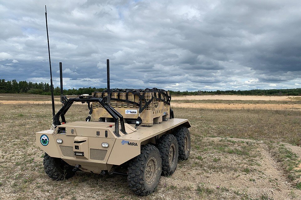 Самоходное наземное устройство MIRA VIKING 6x6, участвовавшее в испытаниях.