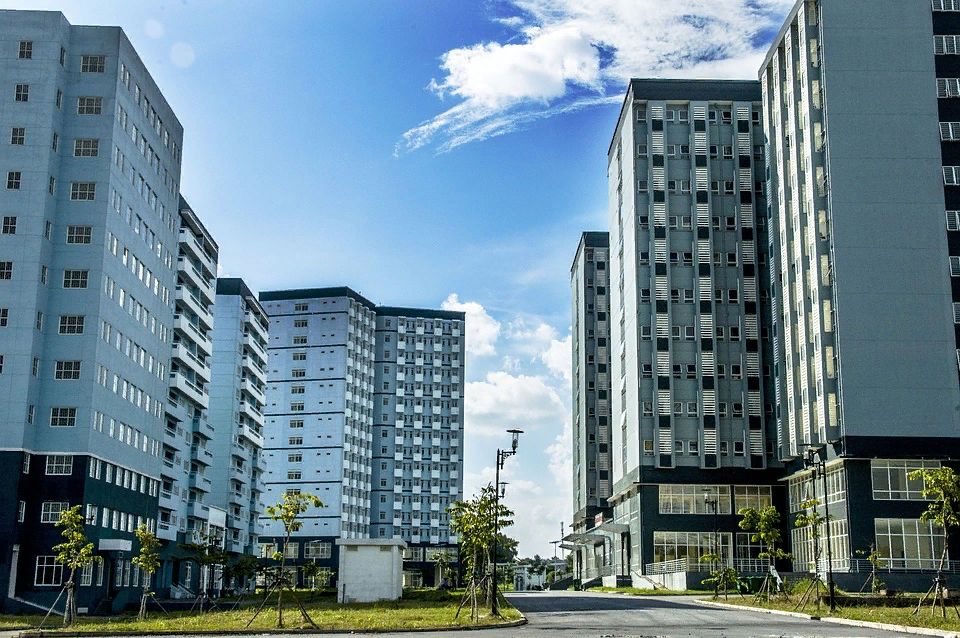https://cdn.pixabay.com/photo/2016/09/17/12/34/dormitory-1676033_960_720.jpg
