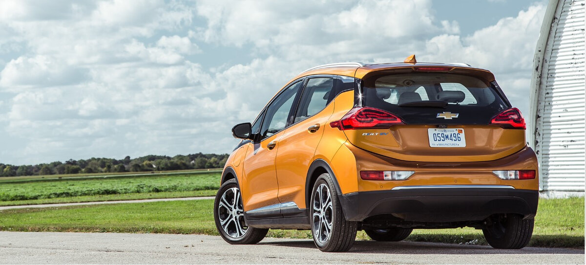 https://yandex.ru/images/search?pos=19&from=tabbar&img_url=https%3A%2F%2Fwww.slsperformance.com%2Fwp-content%2Fuploads%2F2017%2F05%2F2017-chevrolet-bolt-ev-review-9.jpg&text=шевроле+болт+2020&rpt=simage